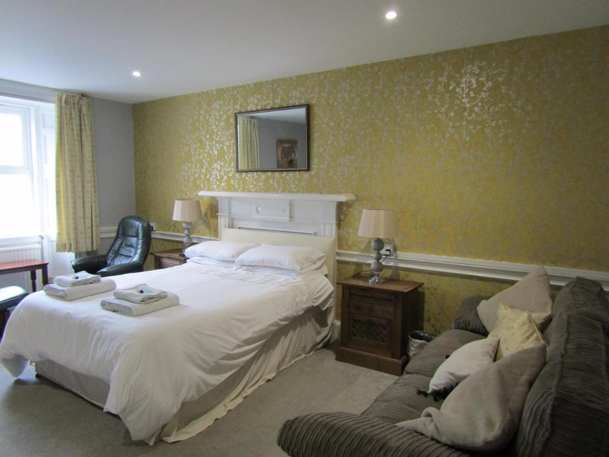 The Crown Hotel Inverbervie Екстер'єр фото