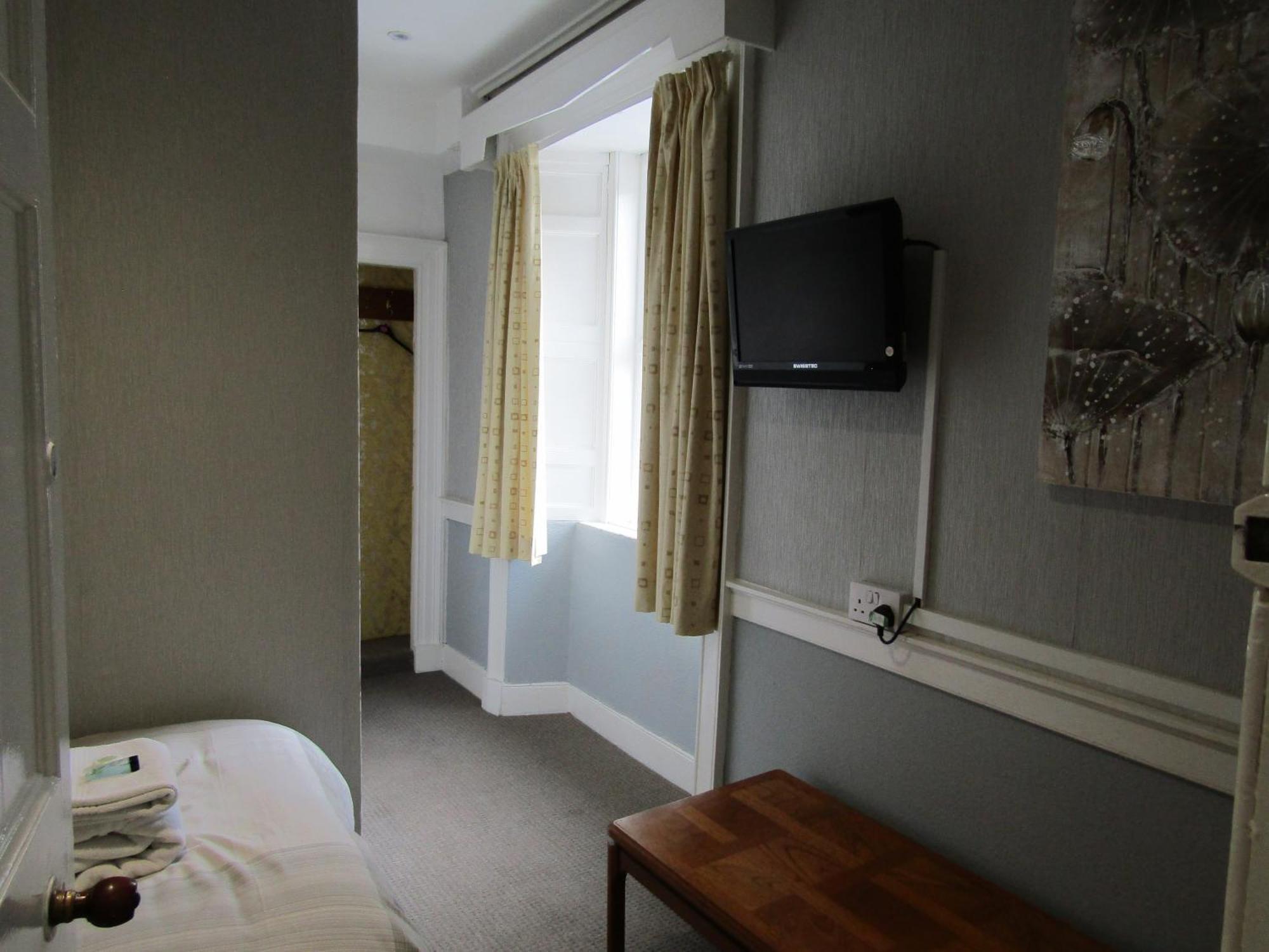 The Crown Hotel Inverbervie Номер фото
