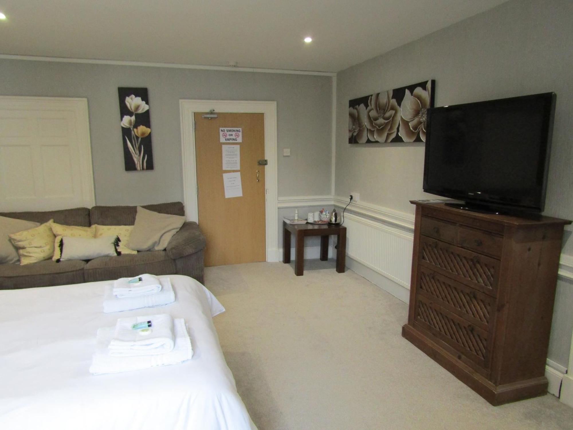 The Crown Hotel Inverbervie Номер фото